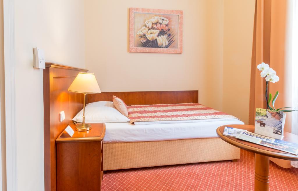Ensana Centralni Lazne - Maria Spa Mariánské Lázně Exterior foto